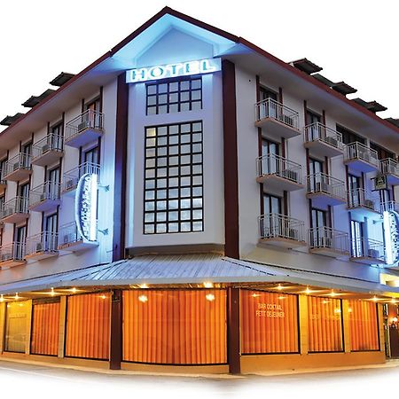 Central Hotel 卡宴 外观 照片